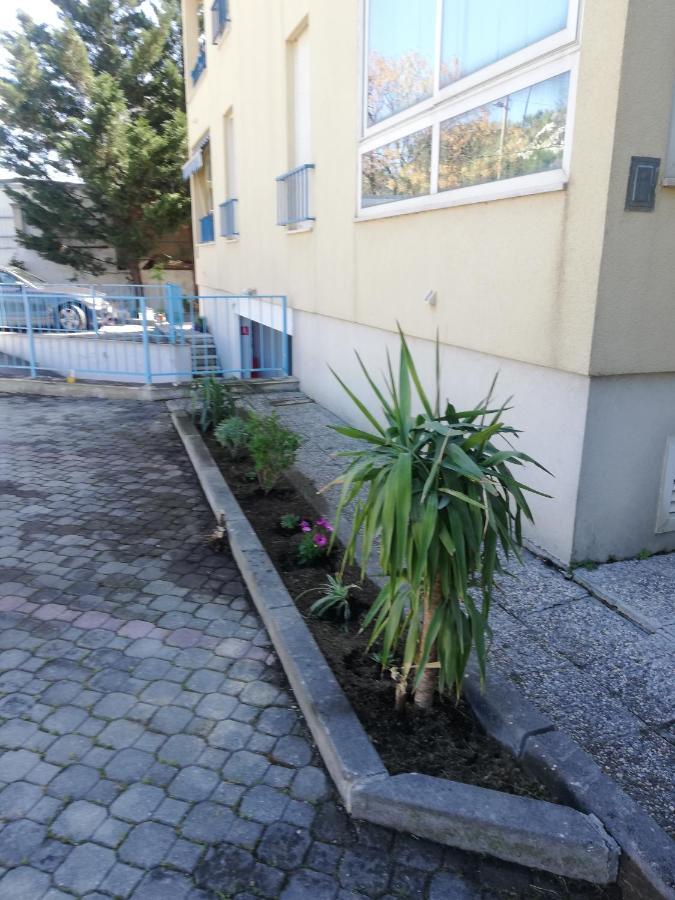 Beach Pearl Apartment Спліт Екстер'єр фото